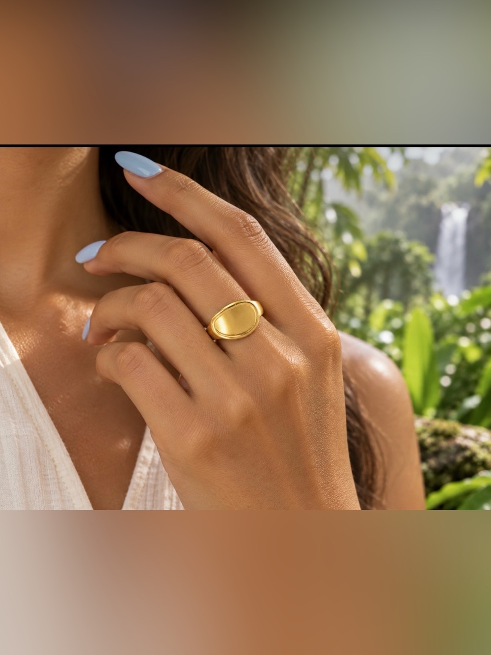 Gold Oval Signet Ring - Women Jewelry